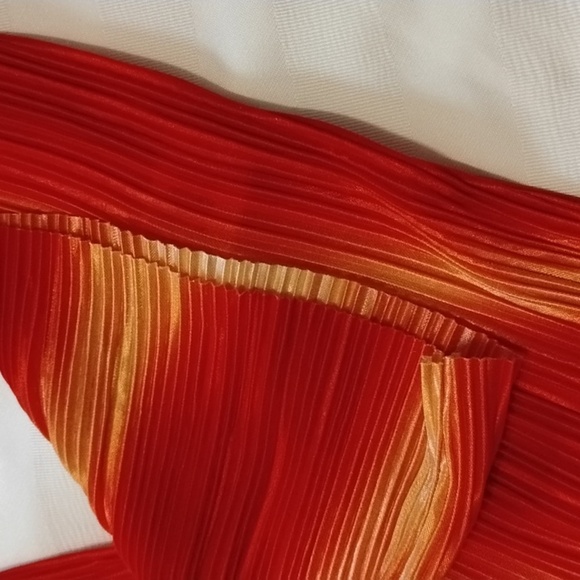 Fashion Nova Women's Sunset Cruise Plisse Jumpsuit, Size: S, NWT - Picture 6 of 15